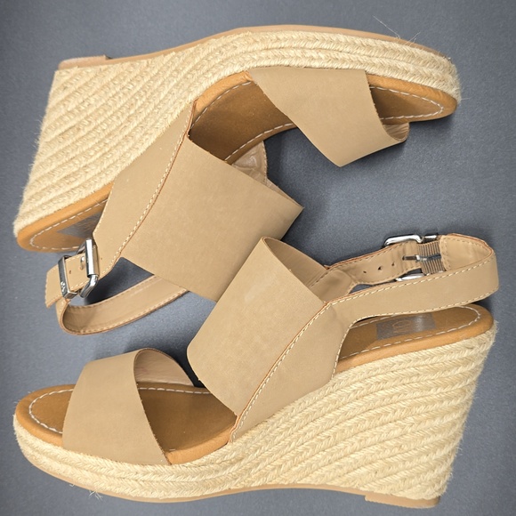 DV | Target Branded| Tan | Espadrille |Wedge Sandals | Size 10M - Picture 5 of 8